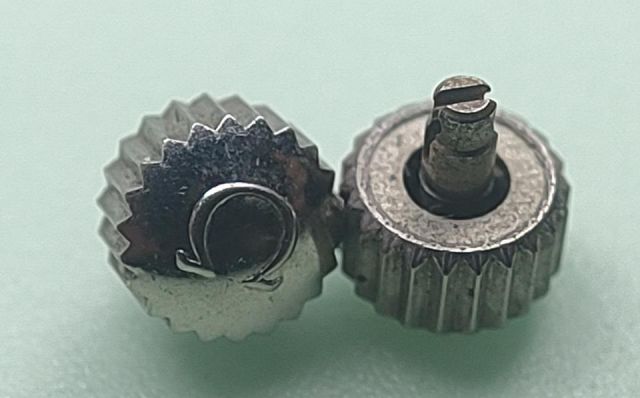 OMEGA ORIGINAL 069ST43051 CROWN STEEL BROCHE