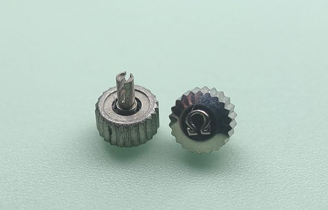 OMEGA ORIGINAL  069ST43095 STEEL CROWN BROCHE