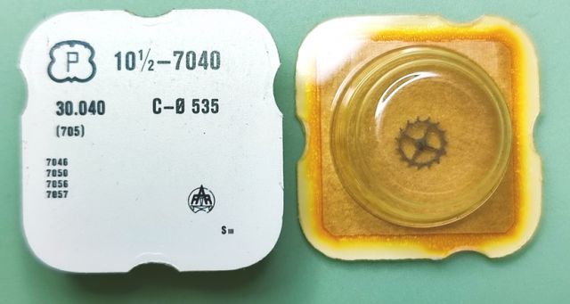 PESEUX 7040 #705 C-Ø 535