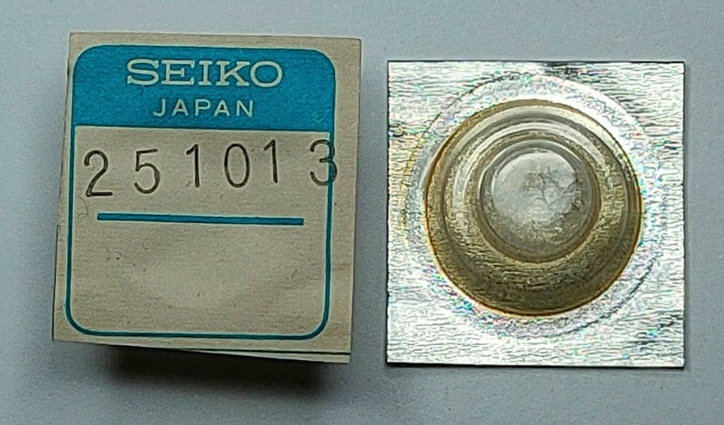 SEIKO 7006A #251 013