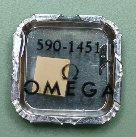 OMEGA 590-1451