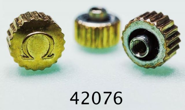 OMEGA ORIGINAL 069MD42076 PLATED CROWN